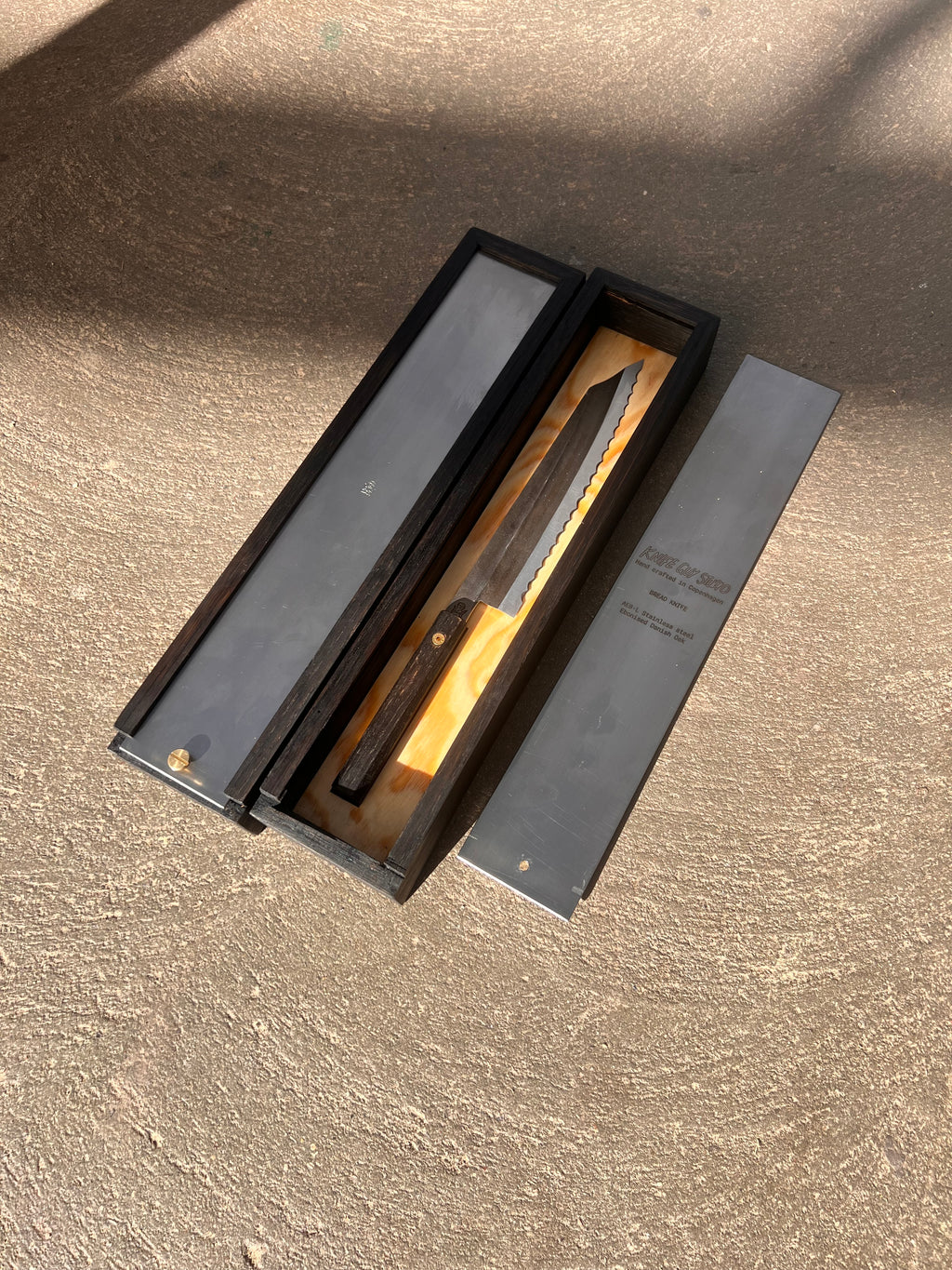 Knife box